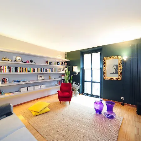 Urban District - Isola Exclusive 1br